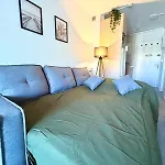 Bonito Estudio Con Terraza, Cerca De La Playa * Benalmádena